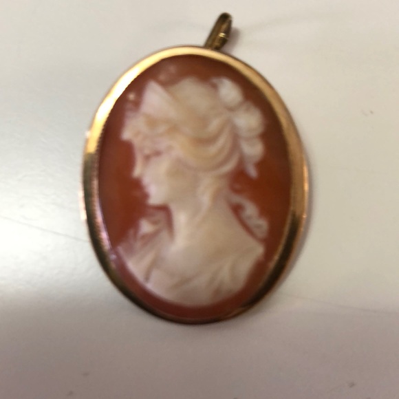 cameo Jewelry - 14kt gold cameo vintage